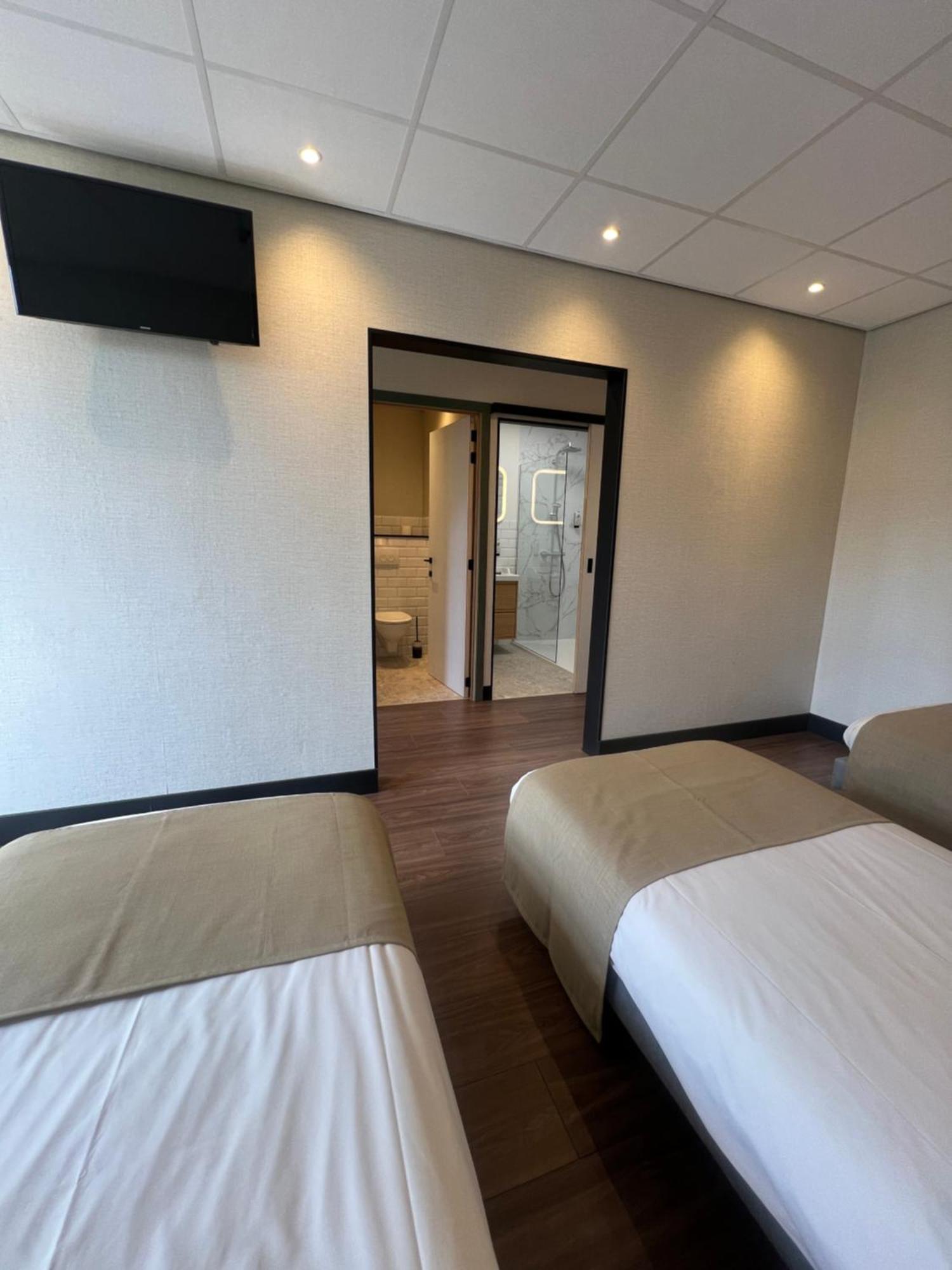Hotel De Venne Genk Ngoại thất bức ảnh